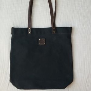 Red House VT Tote Bag